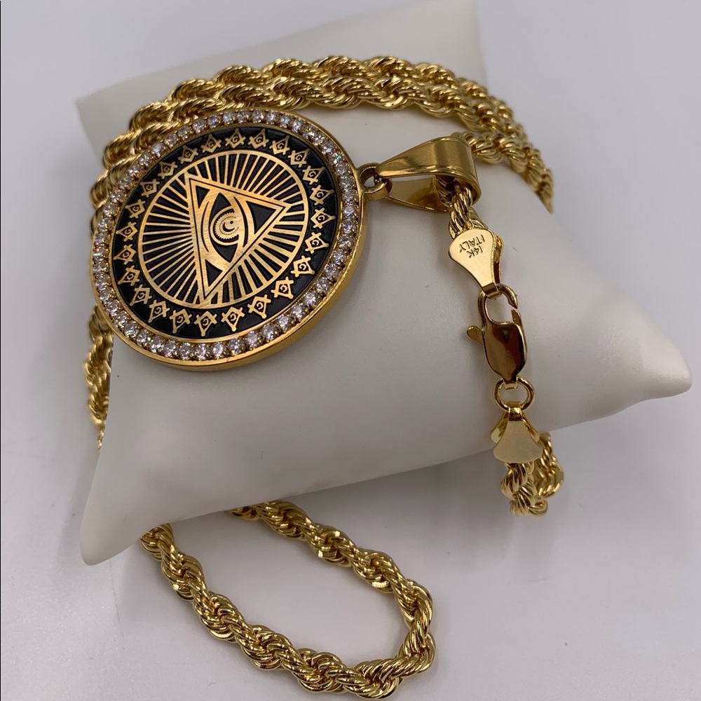 Men's Mason Pendant Necklace